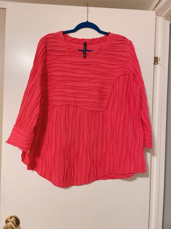 IC By Connie K Tops - IC By Connie K Hot Pink Blouse Size L